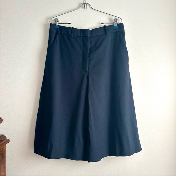 COS • Wool Blend Longline Shorts - Picture 1 of 7